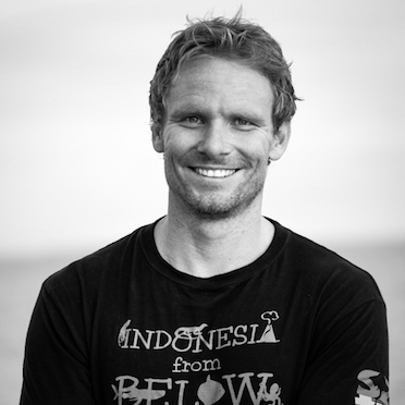Aaron Bertie Gekoski profile pic black and white_low res (1 of 1) copyvierkant Aaron Bertie Gekoski profielfoto
